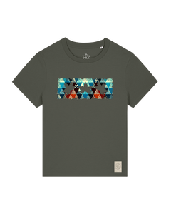 bio-female-medium fit-tshirt-three leaves 03-sttw172-grunkohl-front
