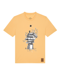 bio-unisex-medium fit-tshirt-bücherkatze-sttu169-senfkorn-front