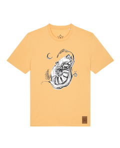 bio-unisex-medium fit-tshirt-waschbärchen 2-sttu169-senfkorn-front